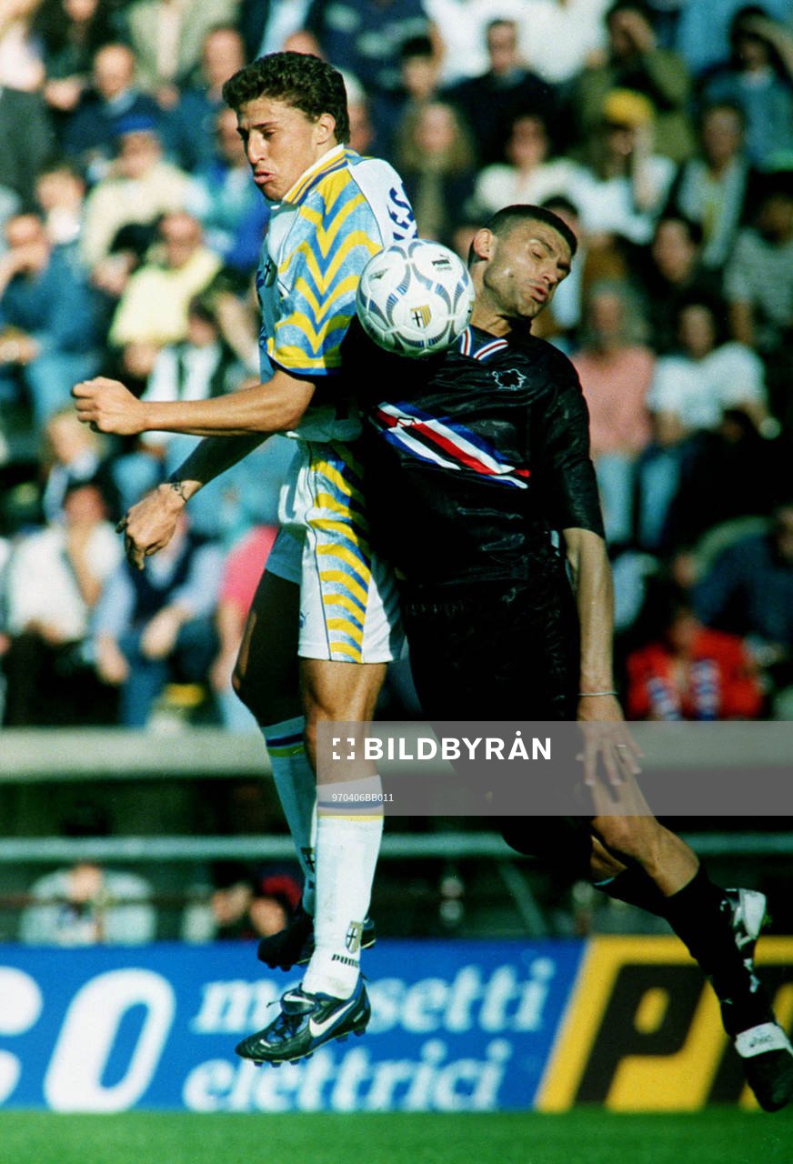 Hernan Crespo, Parma, mot David Balleri
