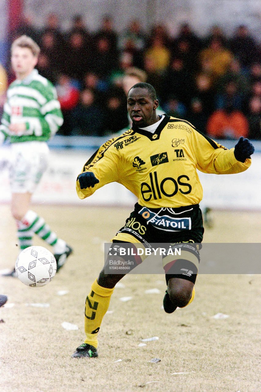 Fotboll, Allsvenskan, Västerås - Elfsborg, 0-3: Moses Nsubuga, Elfsborg..