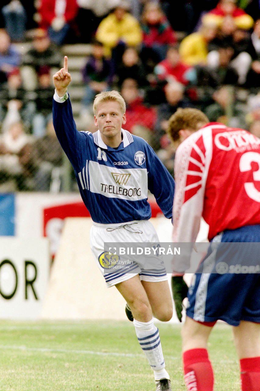Fotboll, Allsvenskan, Öster - Trelleborg, 3-3: Fredrik Sandell, Trelleborg jublar efter mål.