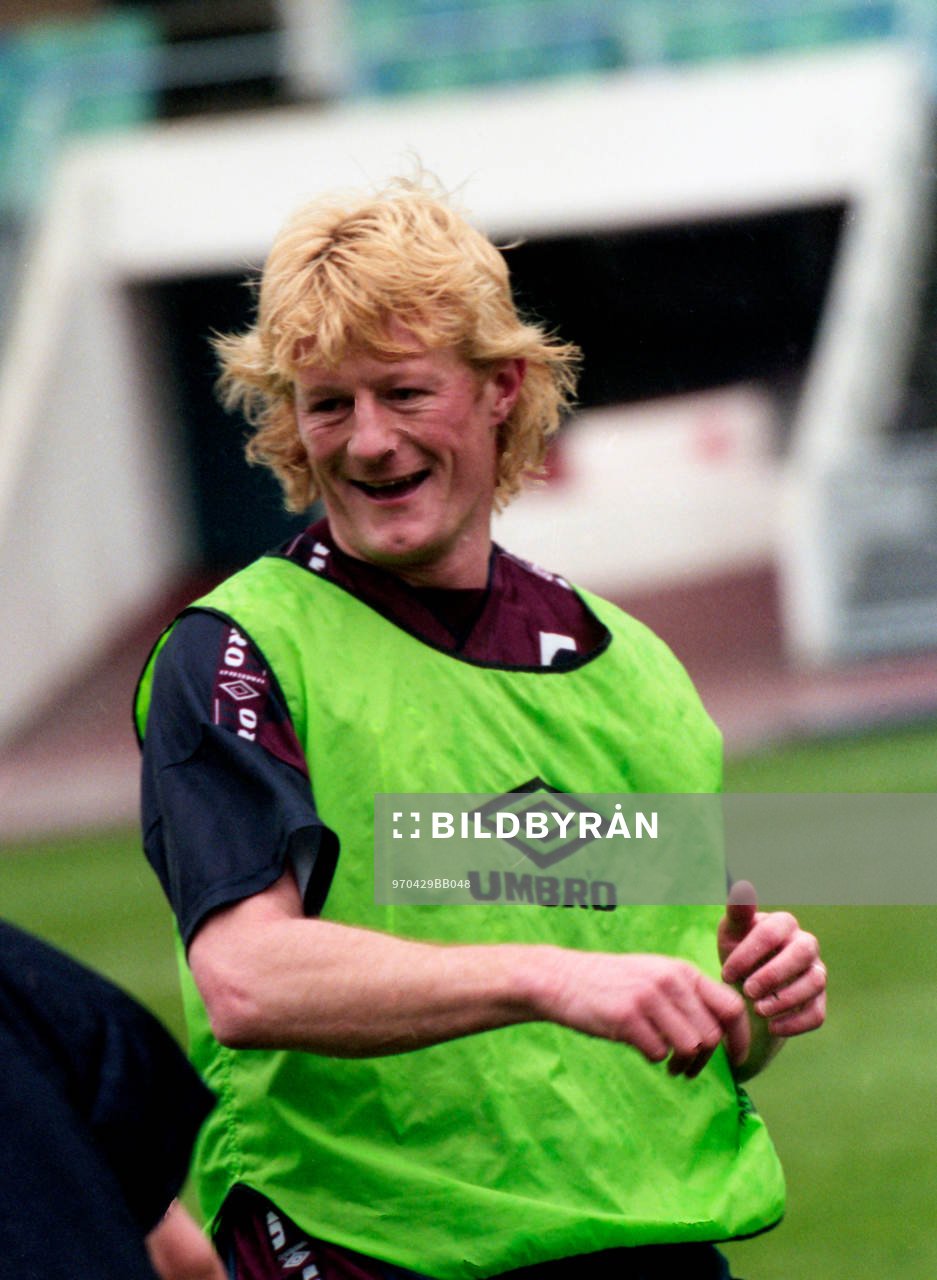 Colin Hendry, Skottland