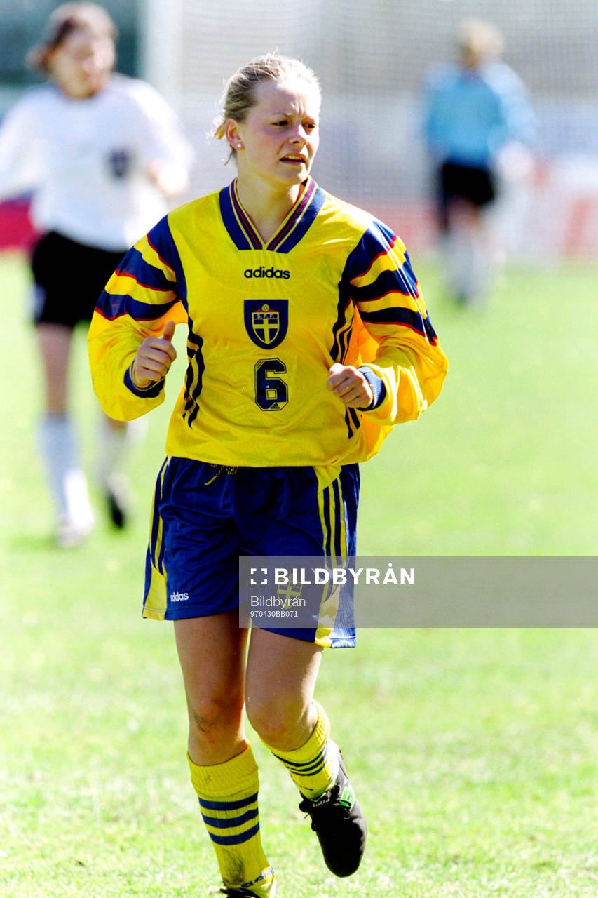 Tina Kindvall, Sverige