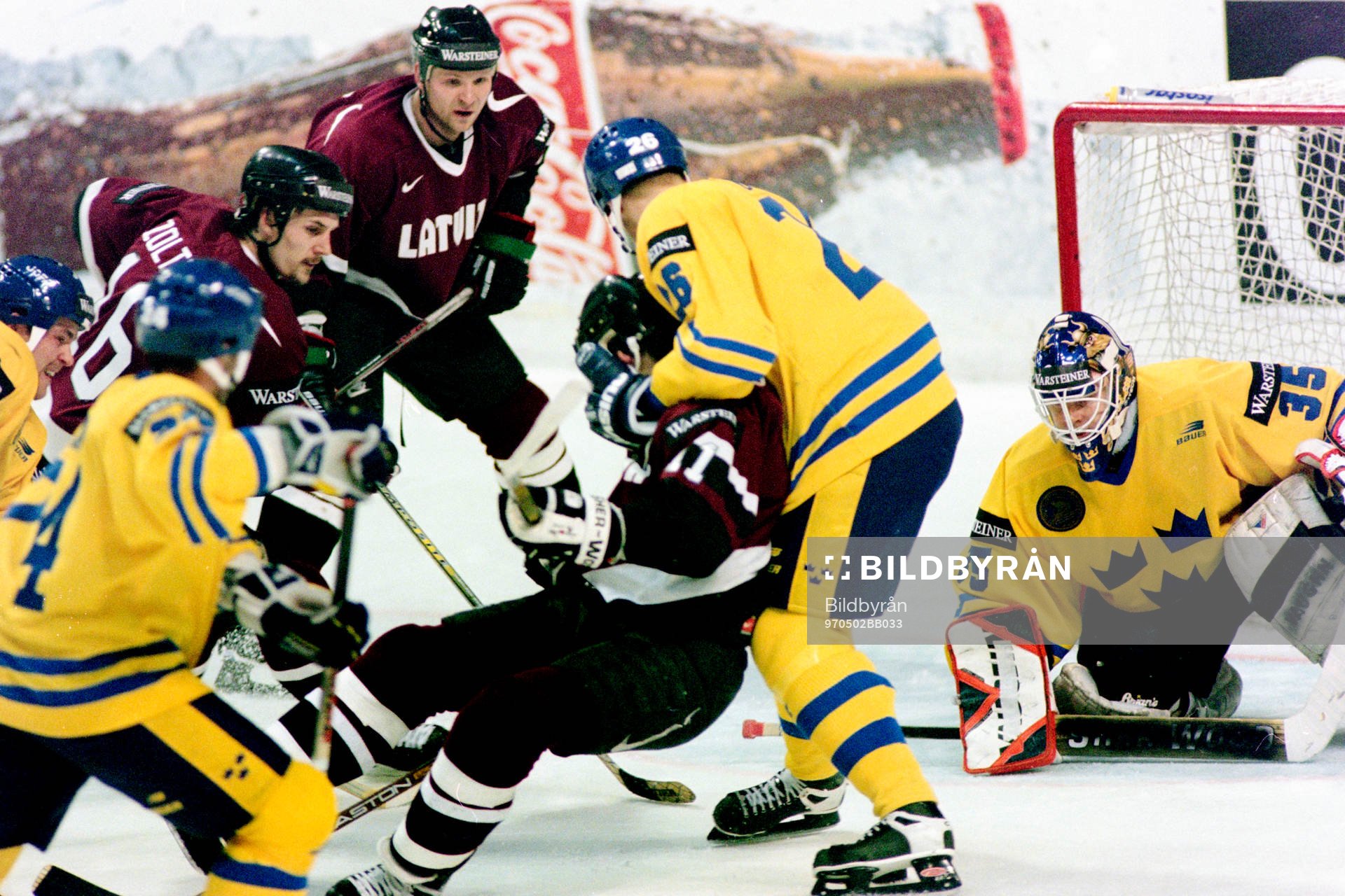 Mattias Öhlund, Sverige framför Tommy Salo, målvakt i