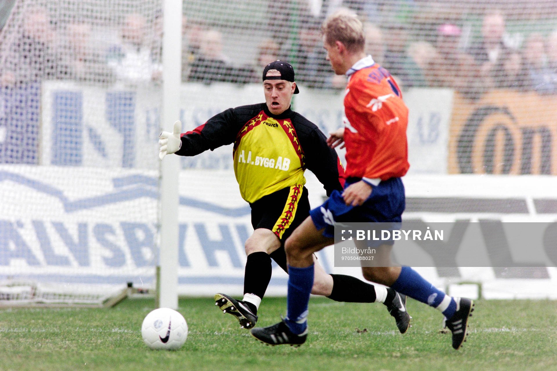 Fotboll, Allsvenskan, Panos Ljungskile - IFK Göteborg, 3-4: Ulf Kortesniemi, målvakt i Ljungskile.