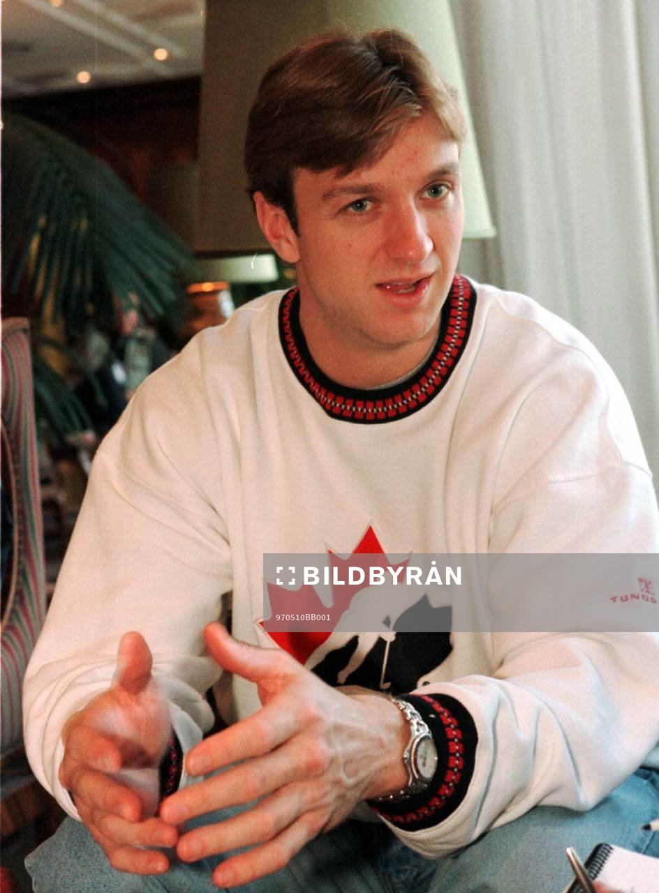 ISHOCKEY VM. ROB BLAKE