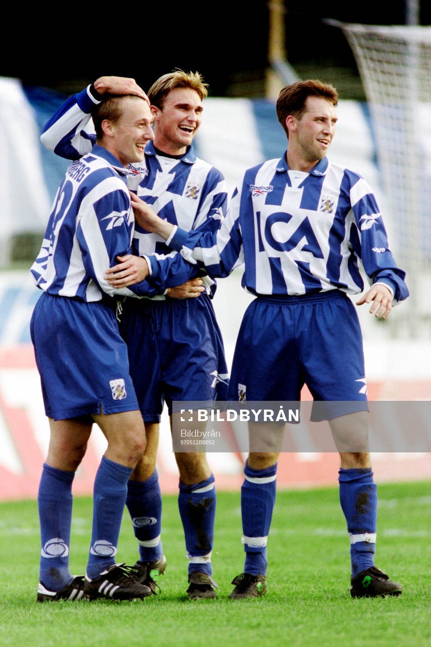 Fotboll, Allsvenskan, IFK Göteborg - Örebro, 5-2: Stefan Landberg, Andreas Andersson och Peter Eriksson, Göteborg jublar efter mål.
