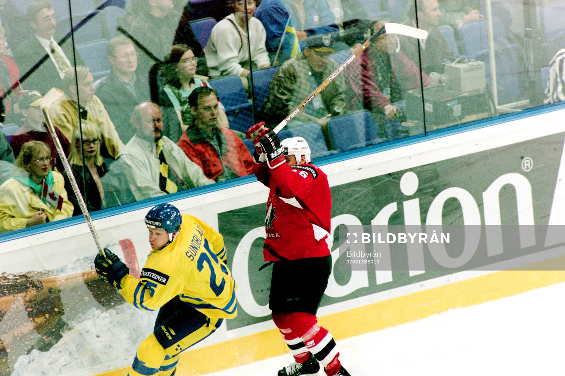 Niklas Sundblad, Sverige