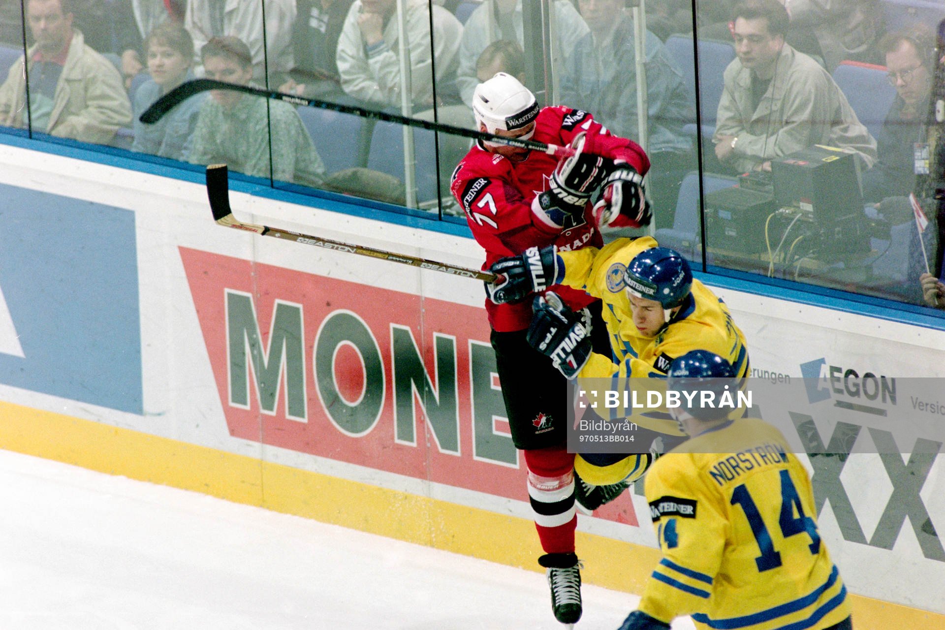 Chris Gratton, Kanada