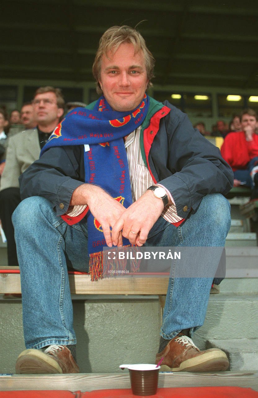 Harald Treutiger, programledare och Örgryte-supporter