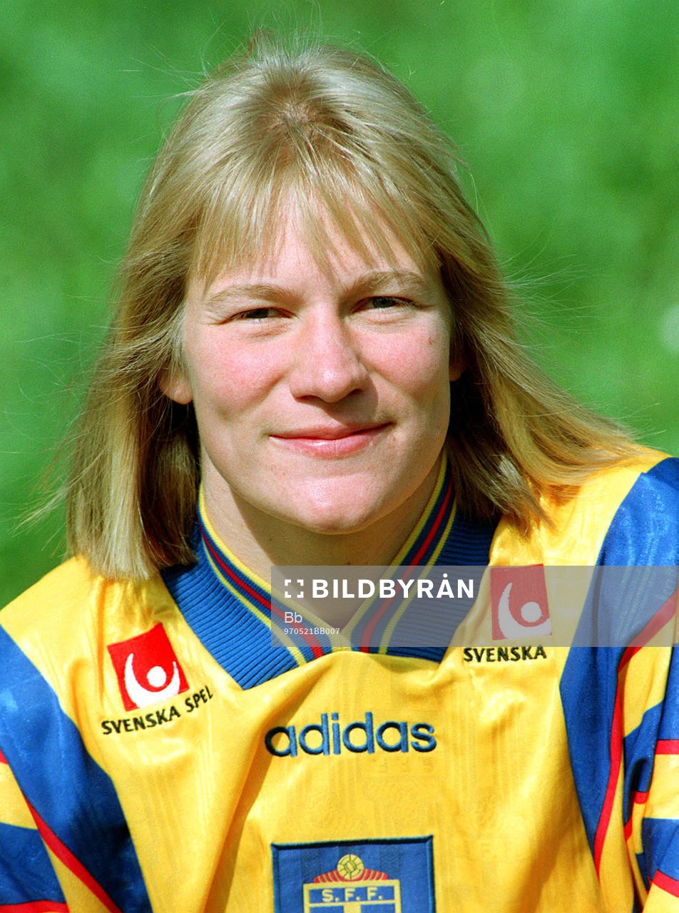 Kristin Bengtsson, Sverige