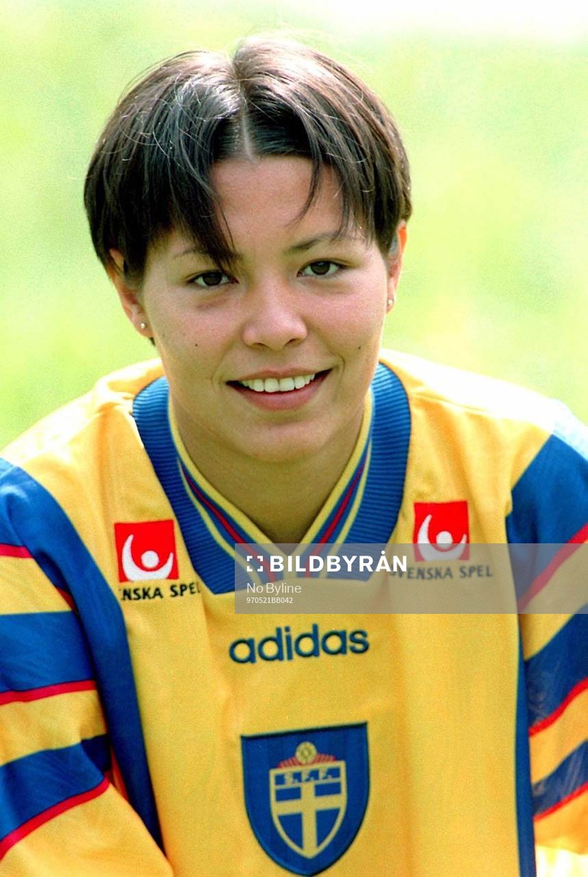 Jane Törnqvist, Sverige