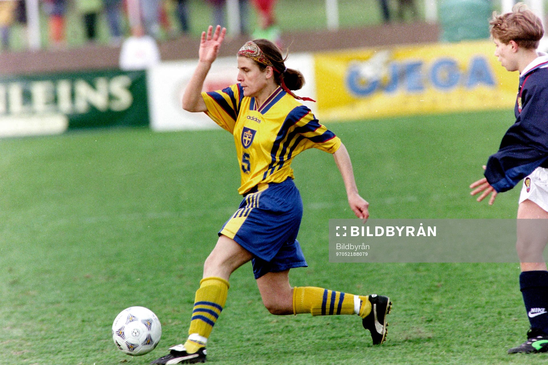 Fotboll, Damer, Sverige - Ryssland, 2-0: Ewa Zeikfalvy, Sverige.