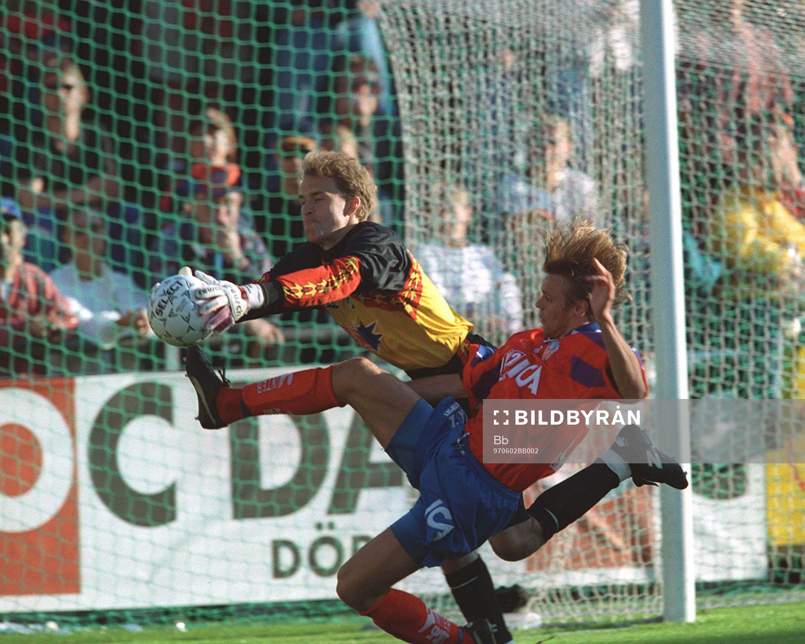 Håkan Svensson, Halmstad BK räddar i matchen mot
