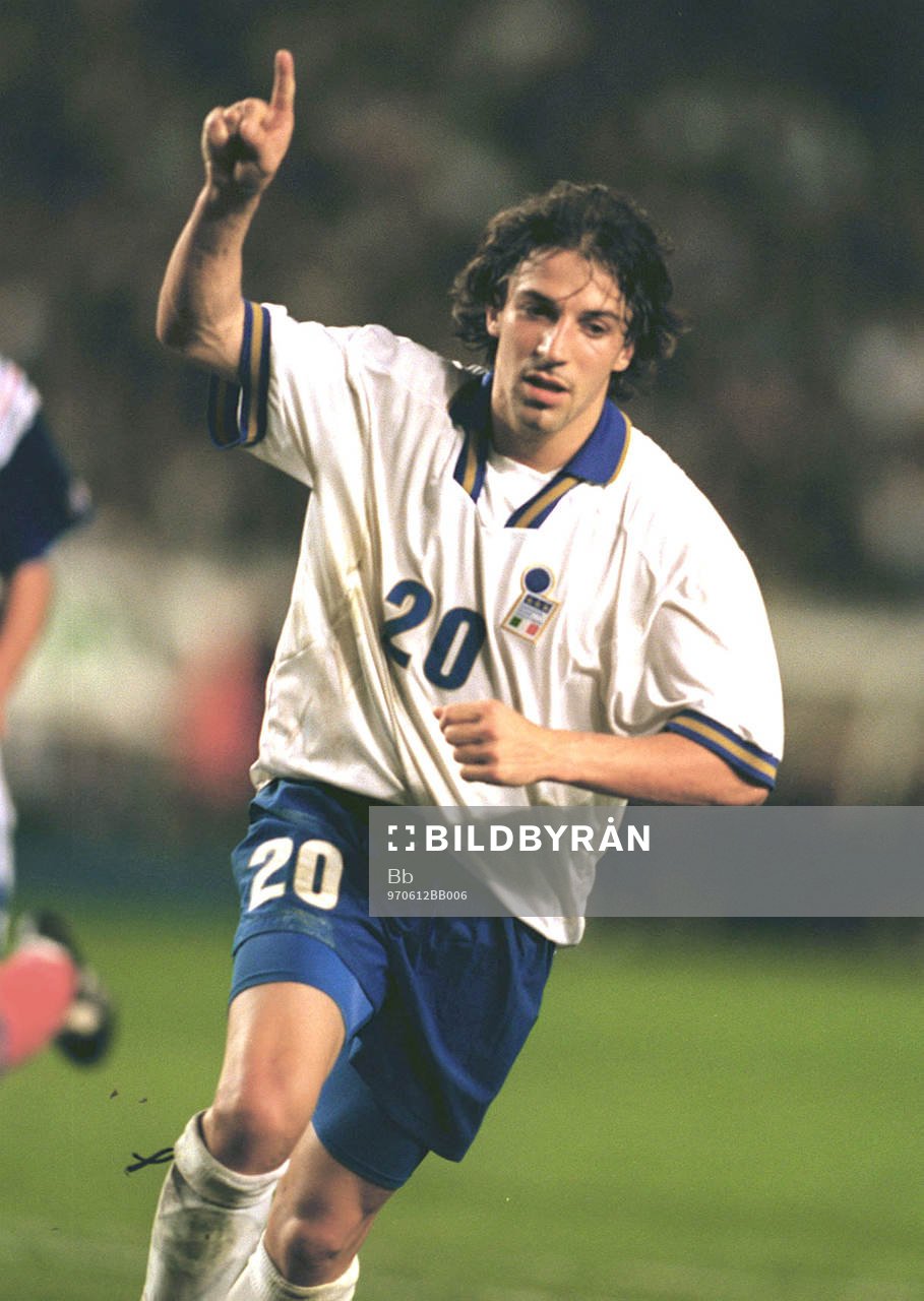 Fotboll -- Alessandro Del Piero, Italien