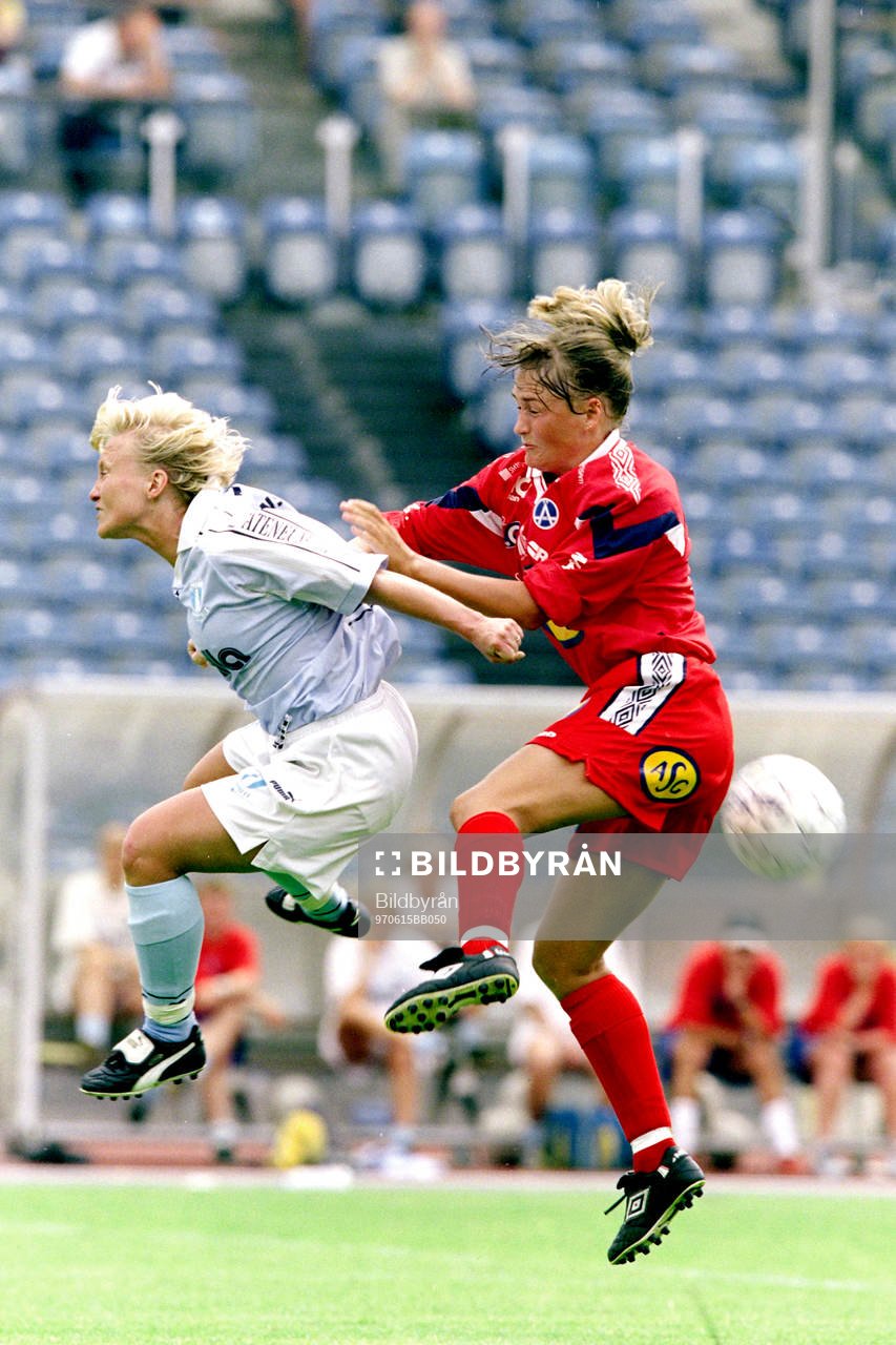 Fotboll, Damallsvenskan, Malmö FF - Älvsjö, 2-3