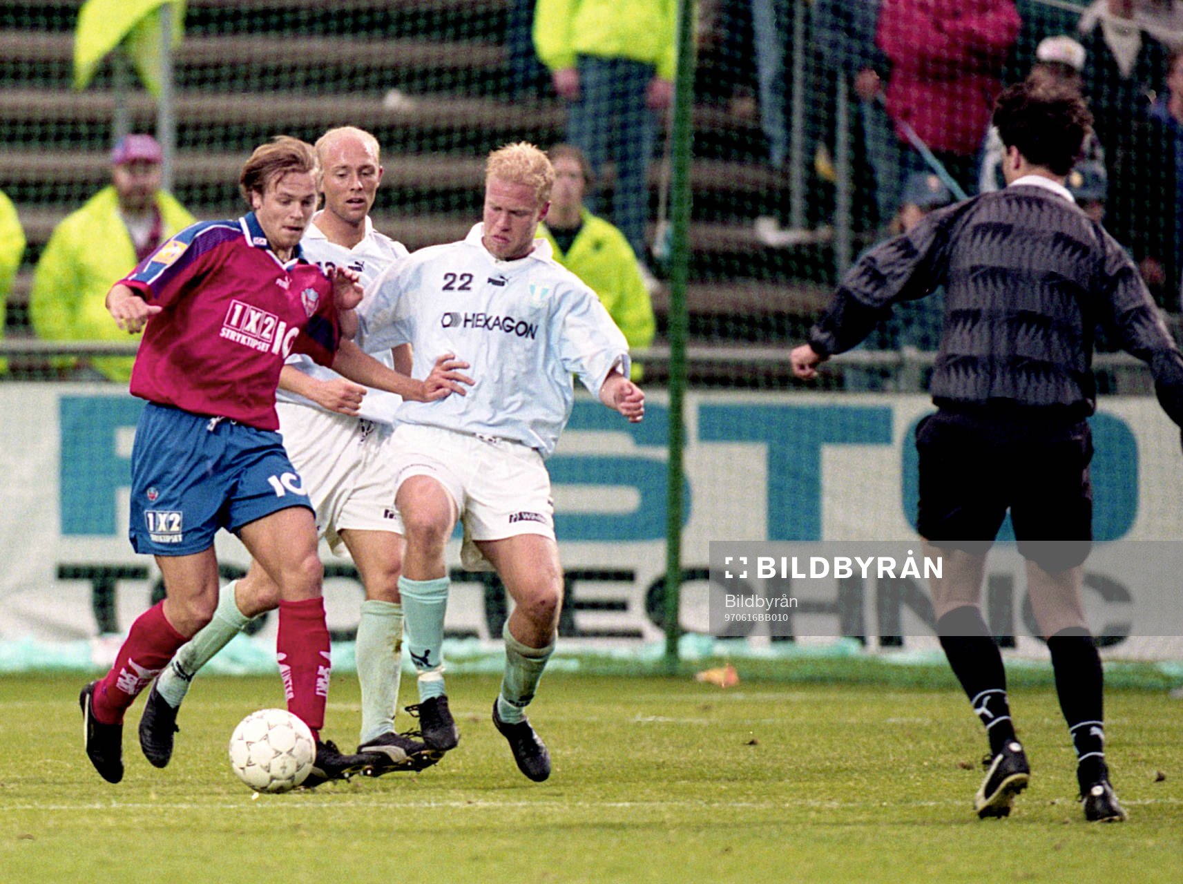 Mattias Jonson, Helsingborg uppvaktas av Mattias Thylander