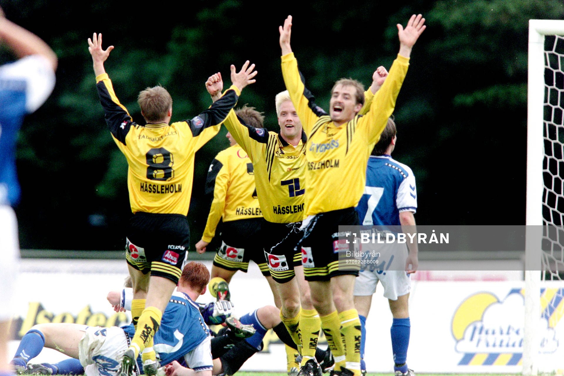 Fotboll, Div 1 Södra, IFK Hässleholm - Oddevold, 2-1: Percy Olsson, Hässleholm jublar efter mål