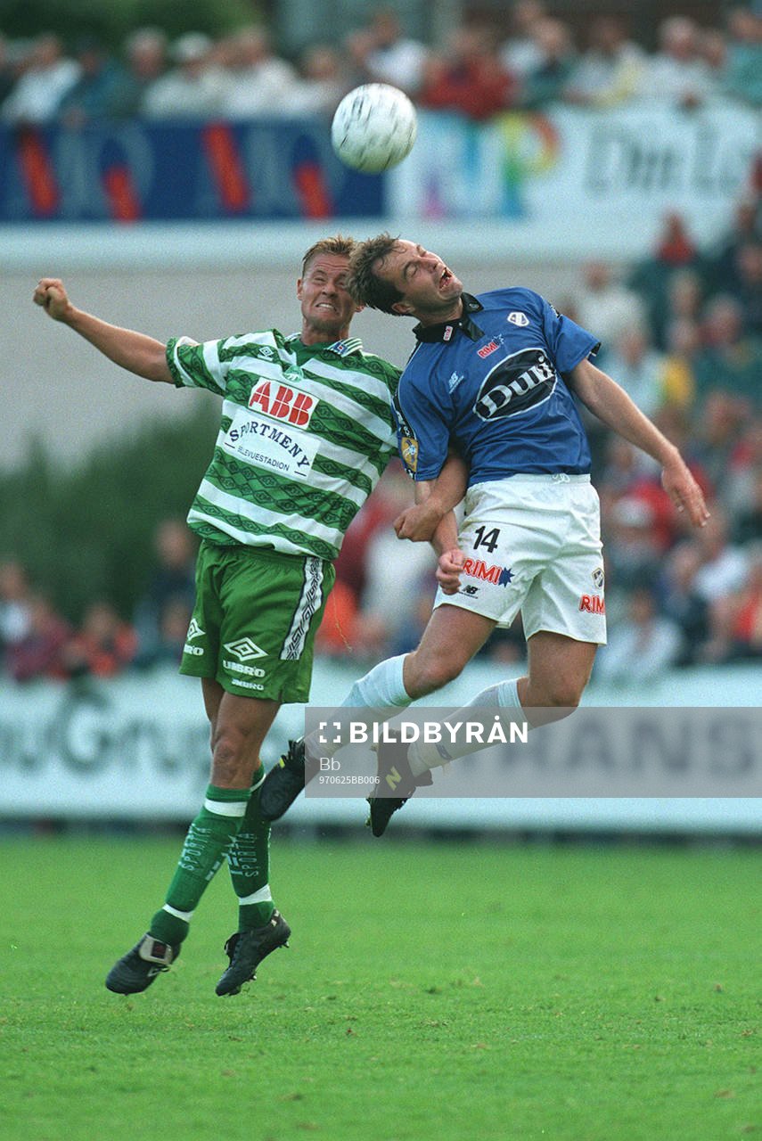 Peter Vougt, Halmstad BK, och Peter Markstedt, Västerås SK