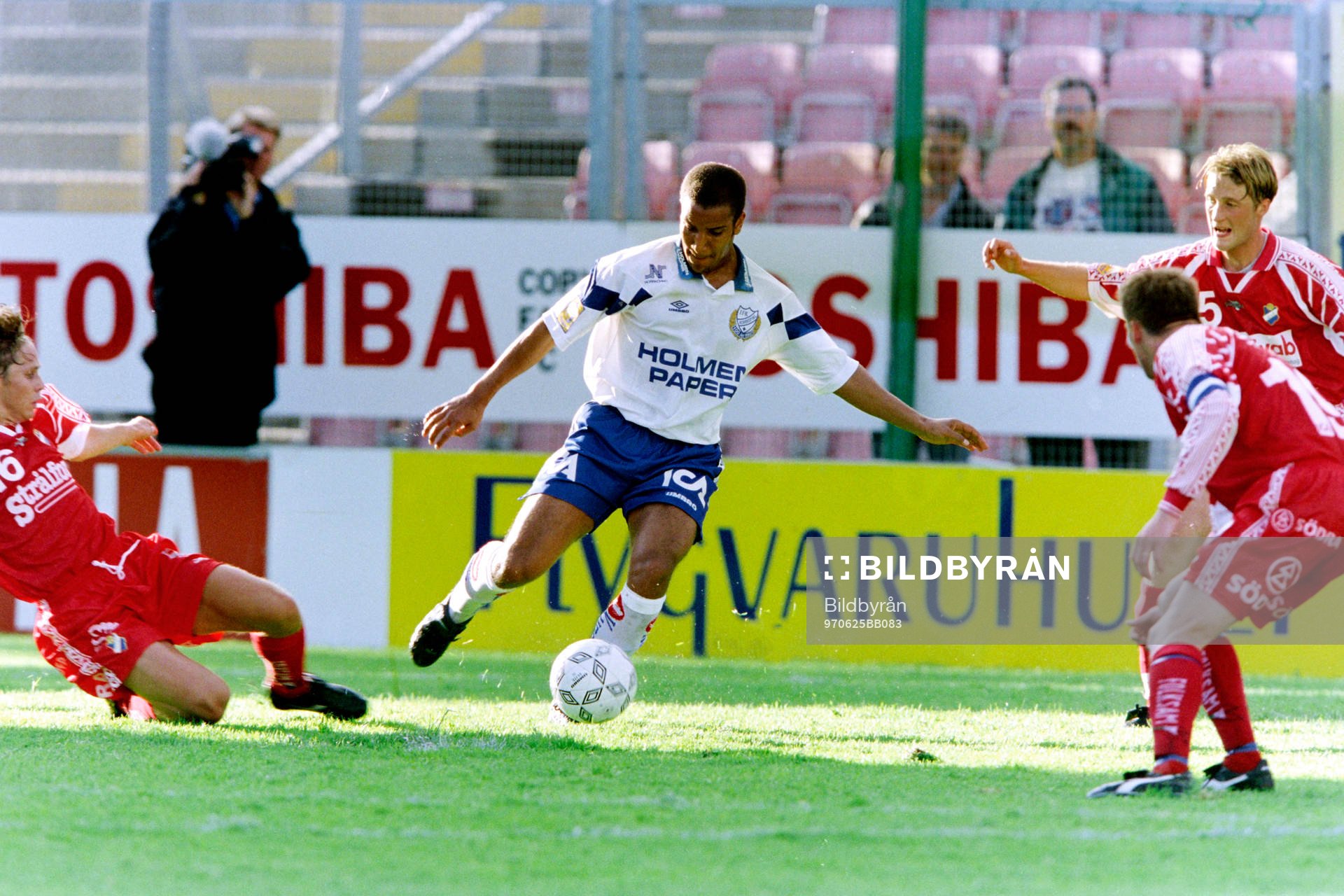 Fotboll, Allsvenskan, Norrköping - Öster, 1-0: Kleber Saarenpää, Norrköping.