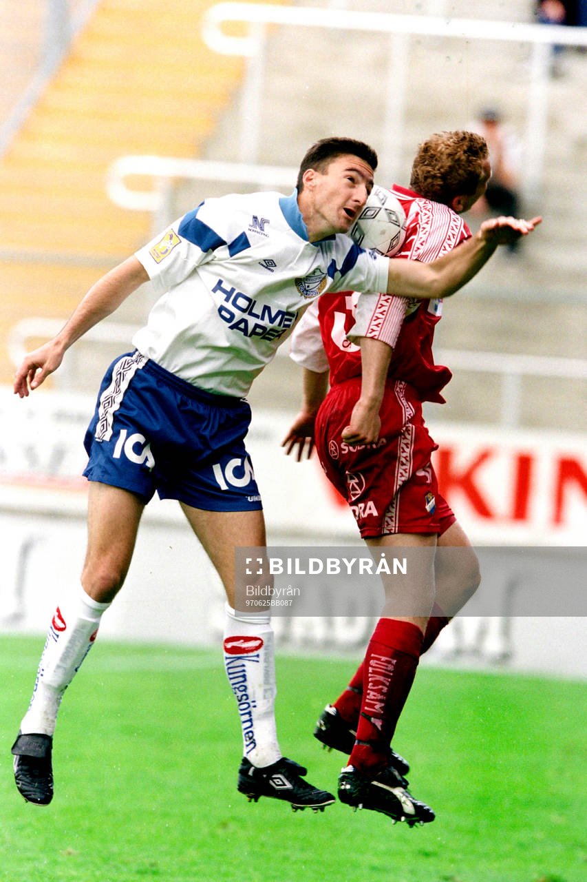 Fotboll, Allsvenskan, Norrköping - Öster, 1-0: Neathan Gibson, Norrköping.