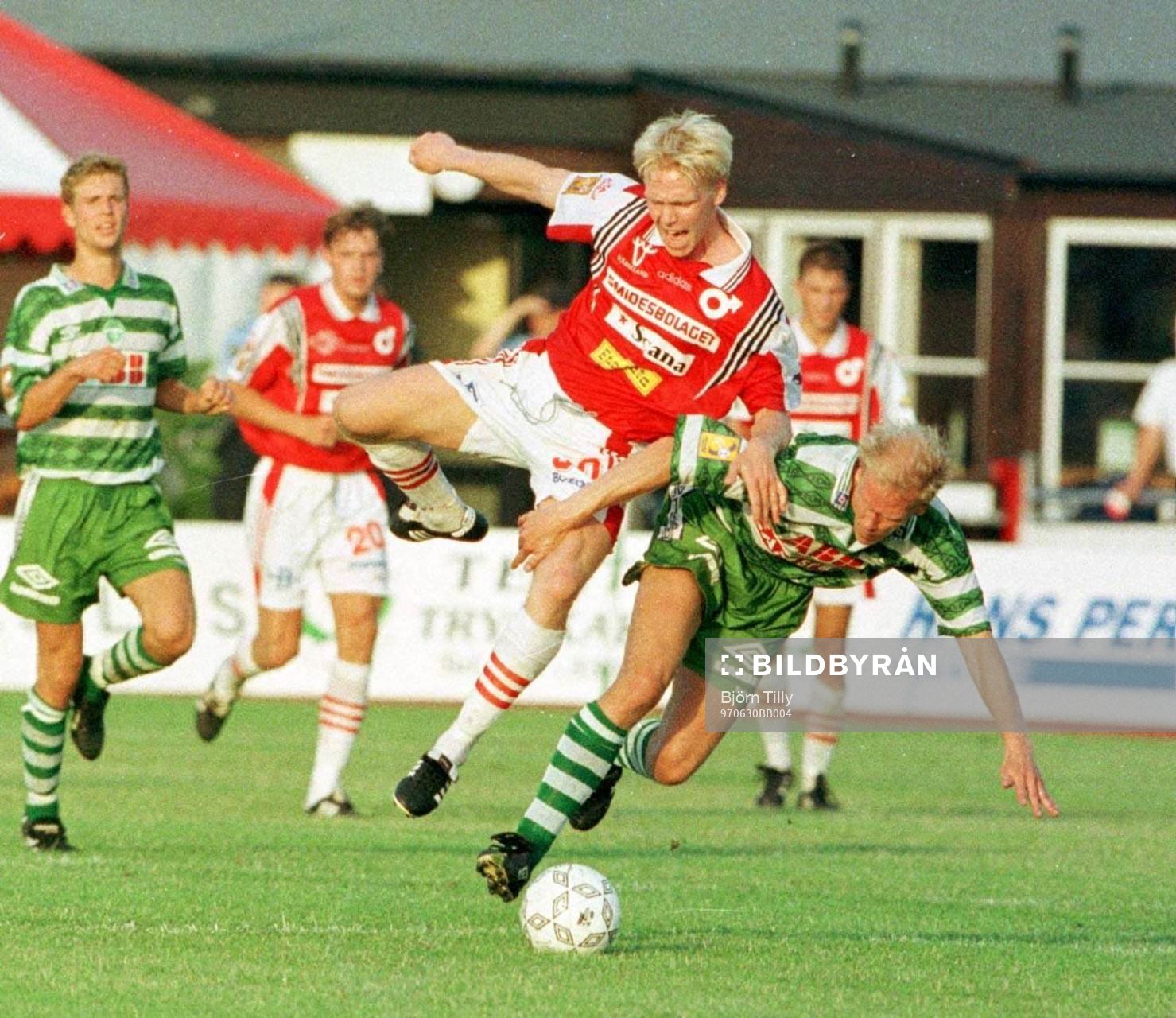 Ulf Ottosson i aktion i comebacken