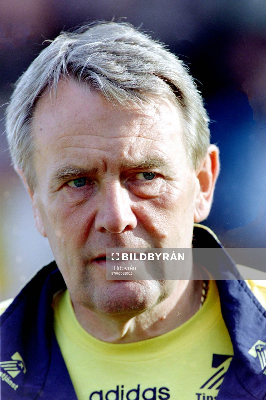 Fotboll, Pojklandskamp, Sverige - Polen, 0-2: Nils Andersson, förbundskapten, Sverige.