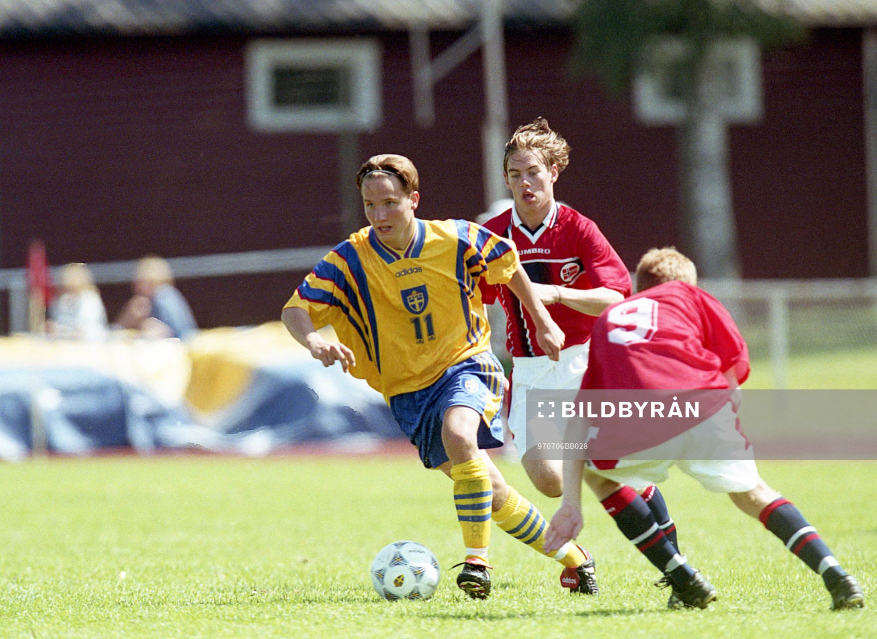 Daniel Nicklasson, Sverige