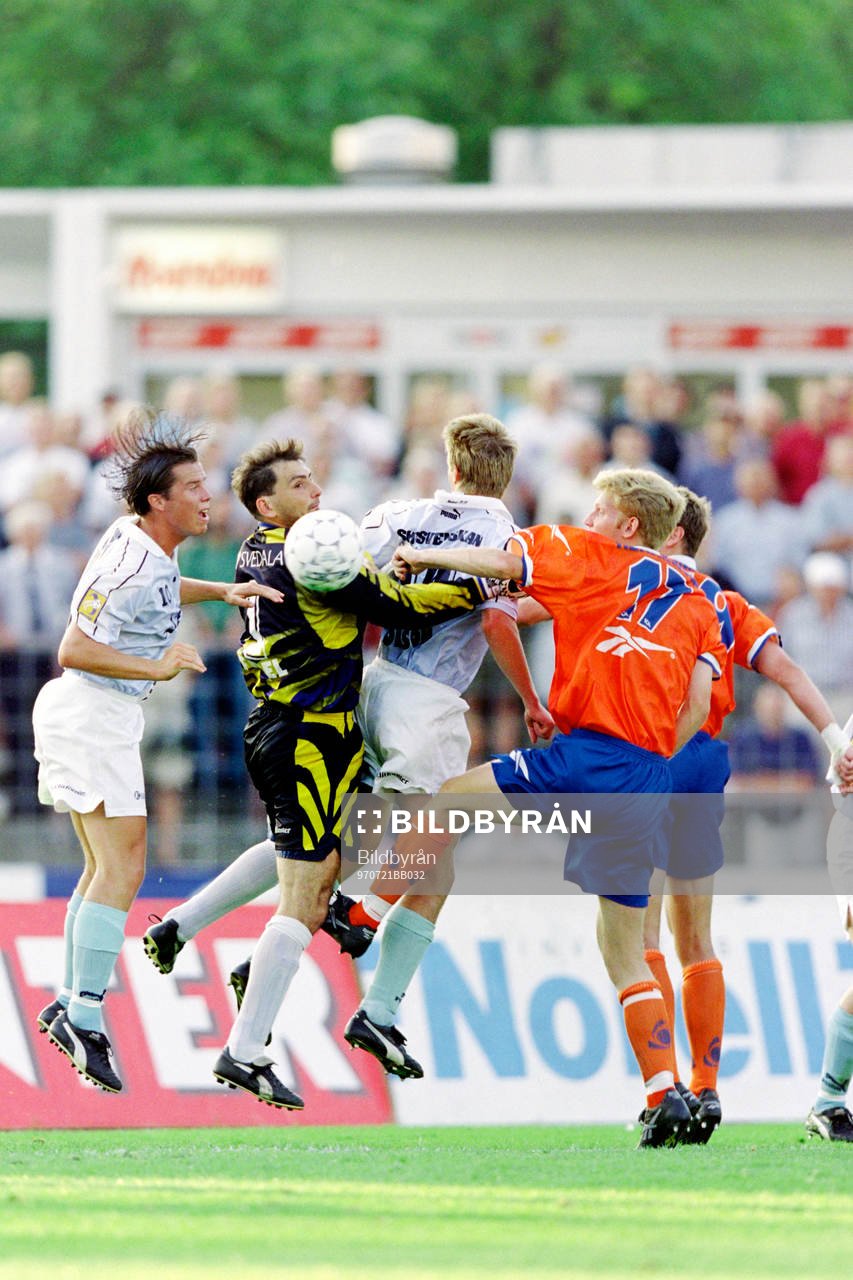 Situation framför malmös målvakt Jonnie Fedel