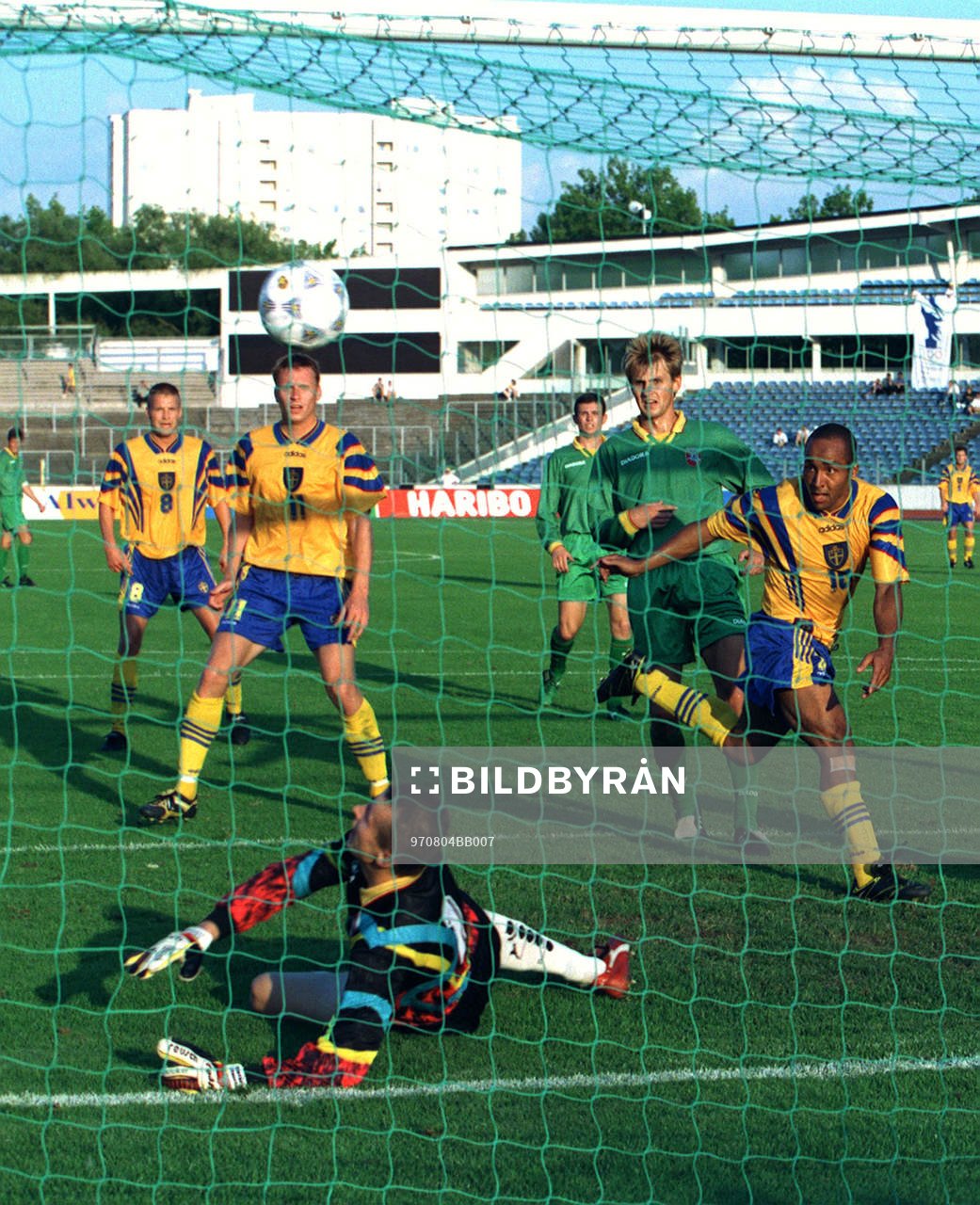 Martin Dahlin i matchen Sverige - Litauen