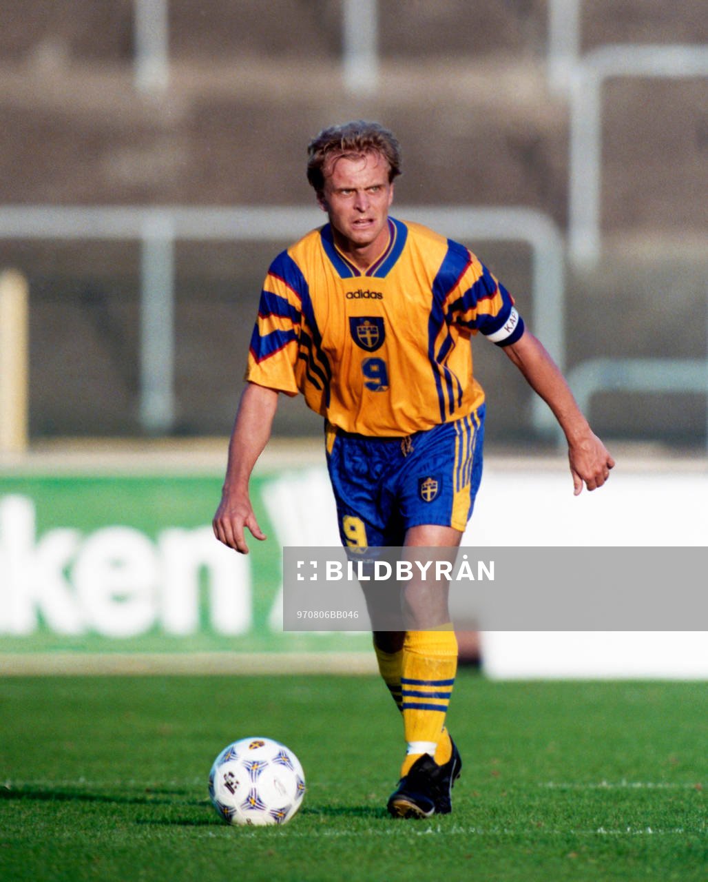 Jonas Thern, Sverige