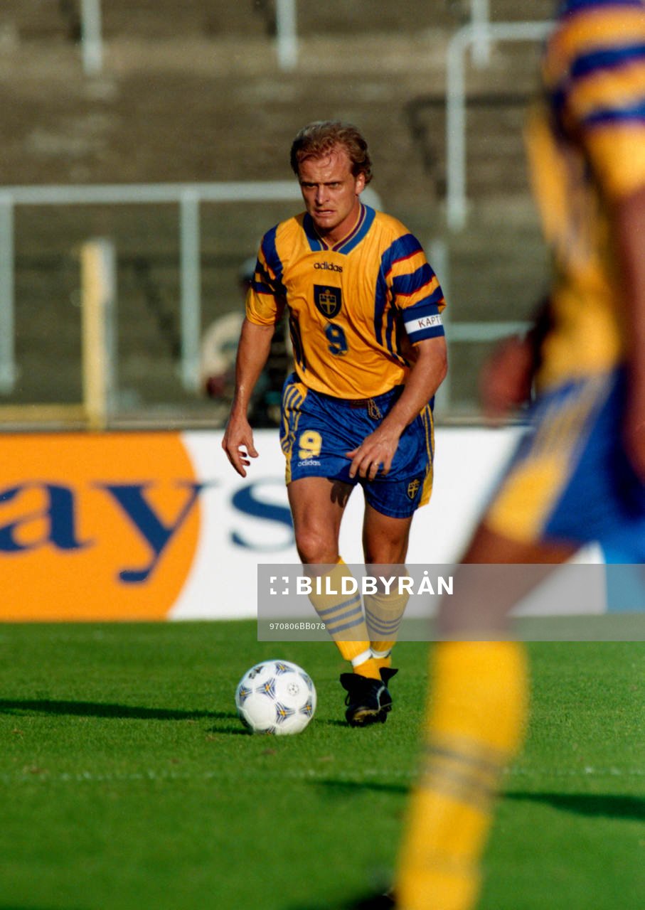 Jonas Thern, Sverige