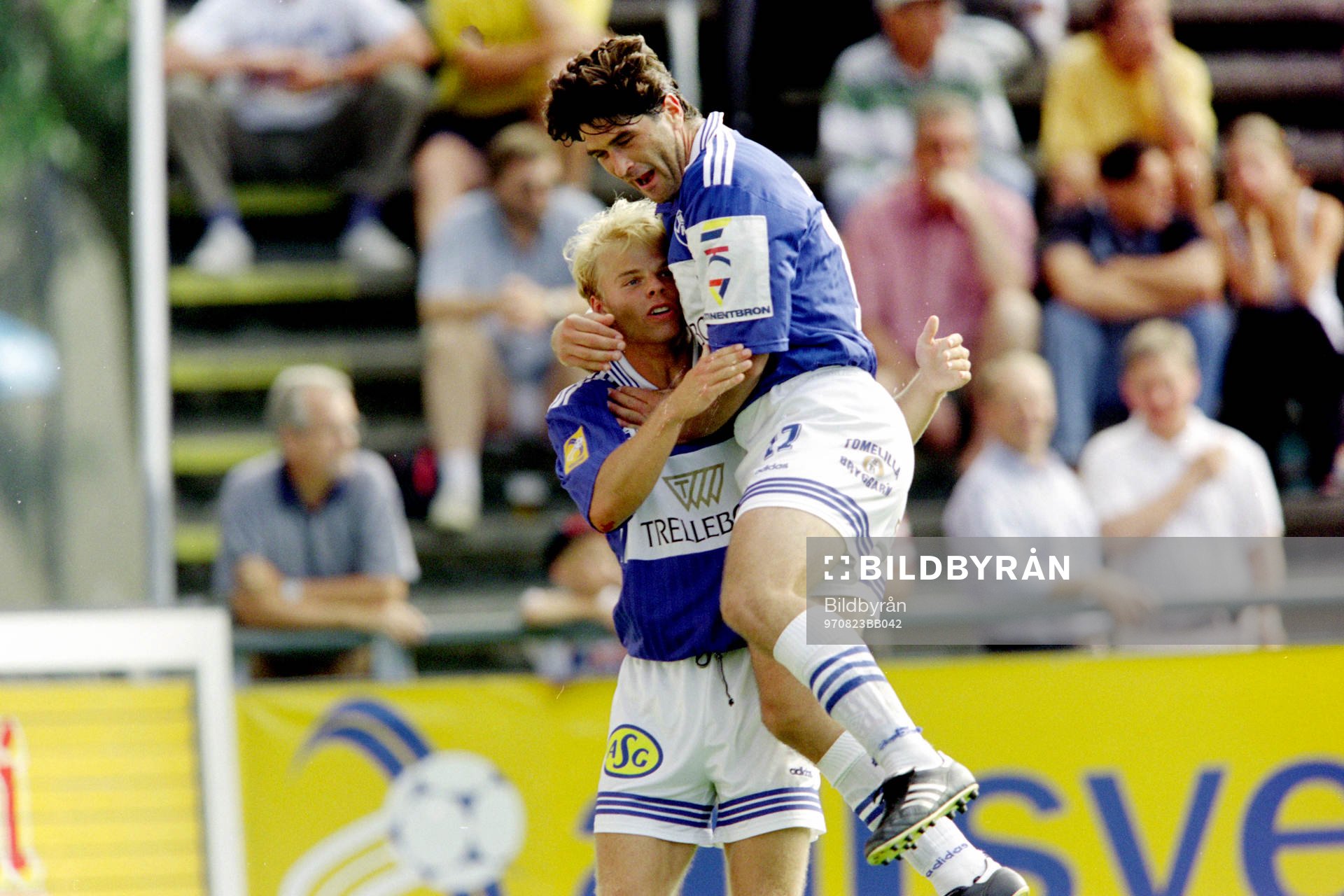Fotboll, Allsvenskan, Helsingborg - Trelleborg, 1-1:  Andreas Hermansson och Amir Teljigović, Trelleborg jublar efter mål.