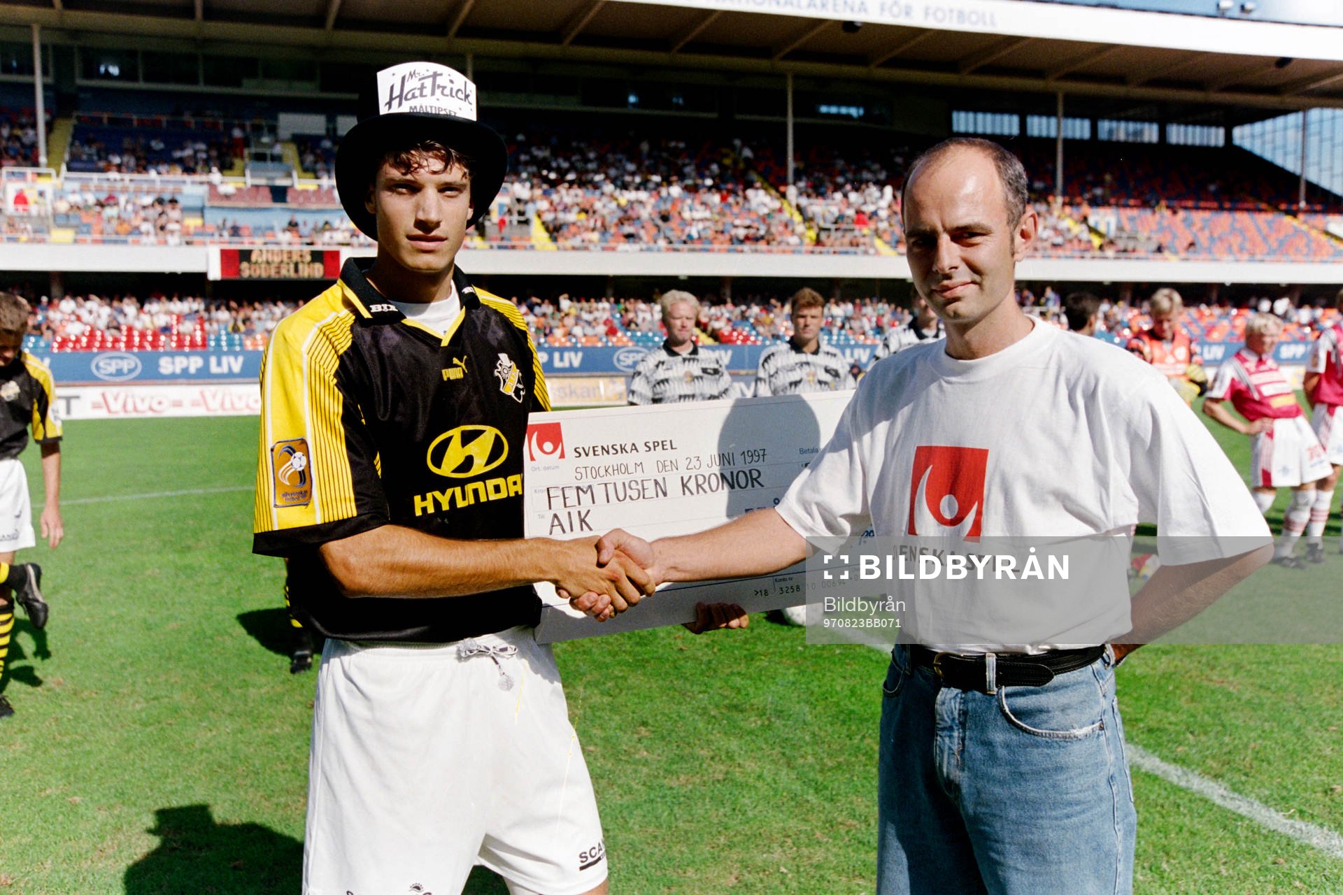 Mr Hattrick, Patrik Fredholm, AIK och Erik Kotschack,