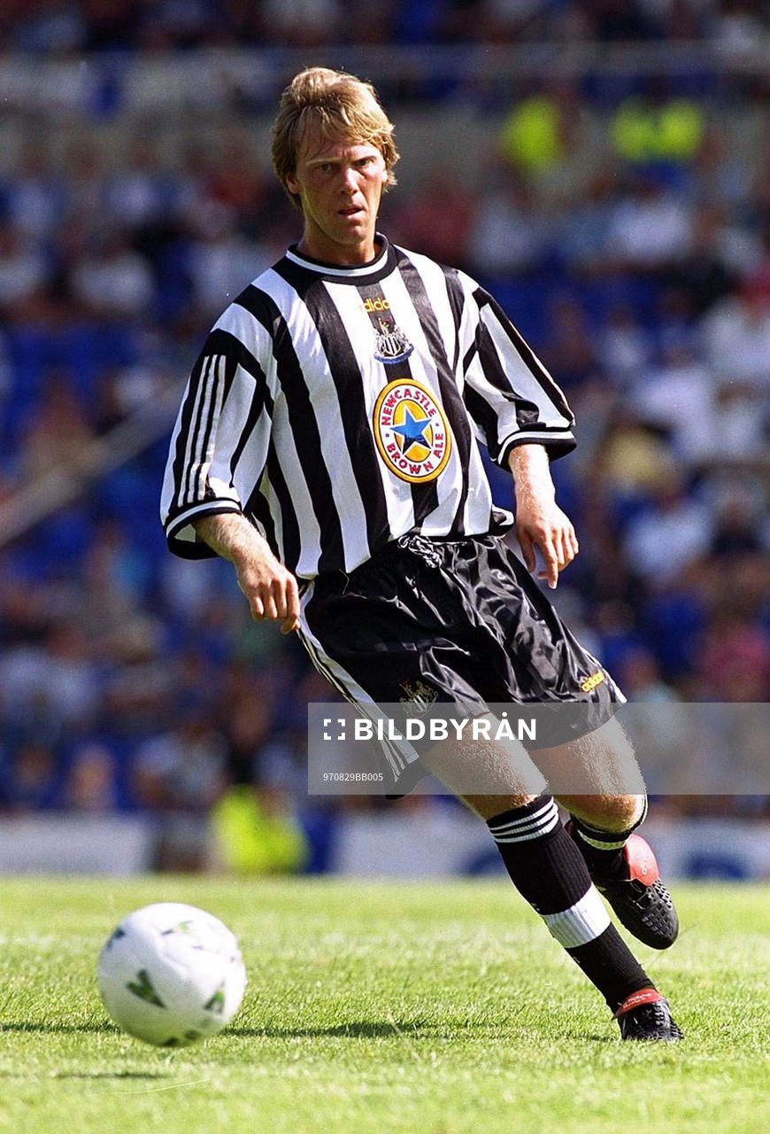 Fotboll -- Warren Barton, Newcastle 