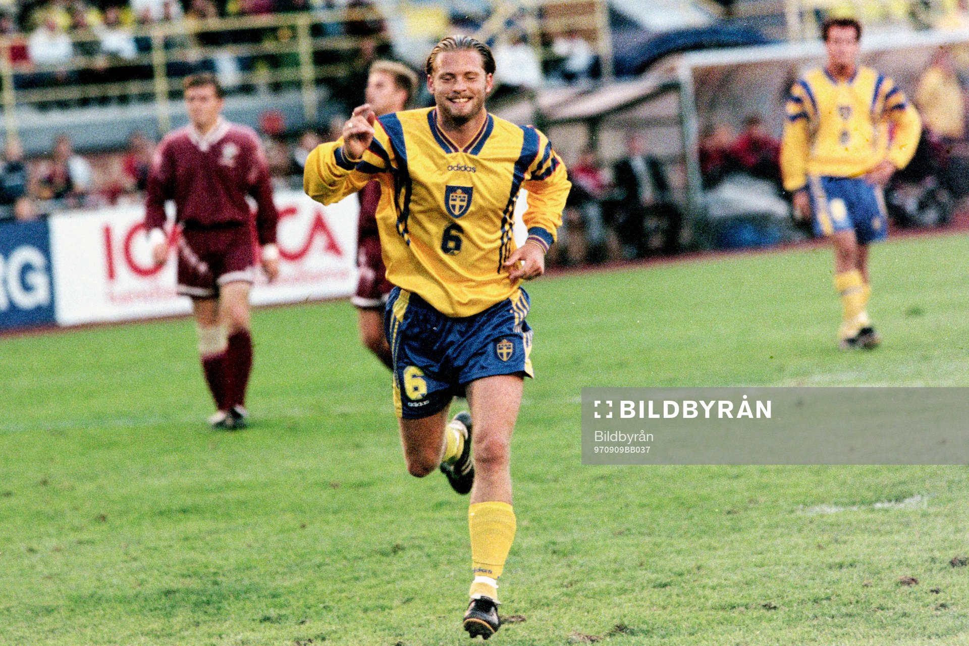 Joakim Persson, Sverige jublar