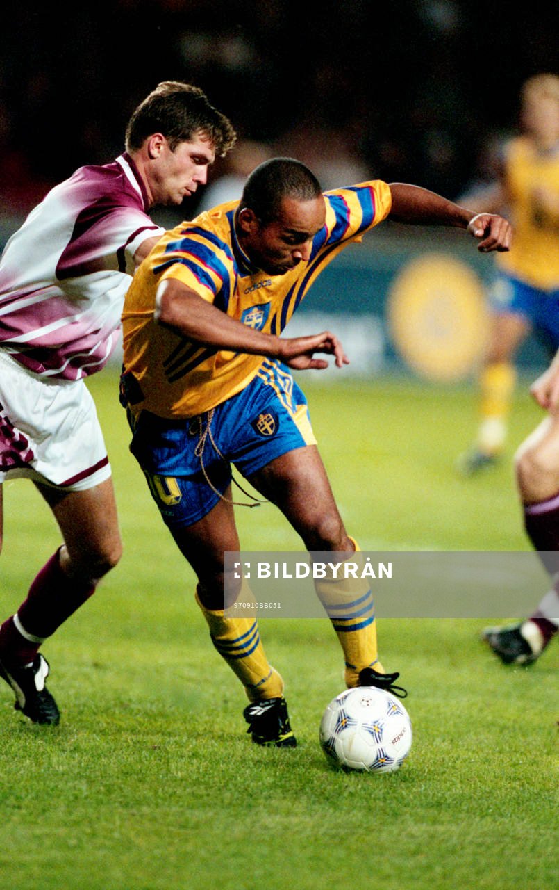 Martin Dahlin i dribblingstagen