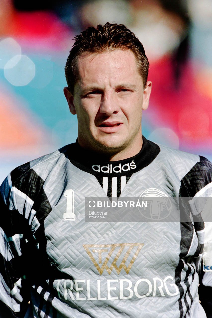 Fotboll, Allsvenskan, AIK - Trelleborg, 3-0: Dragan Drljaca, målvakt, Trelleborg. 