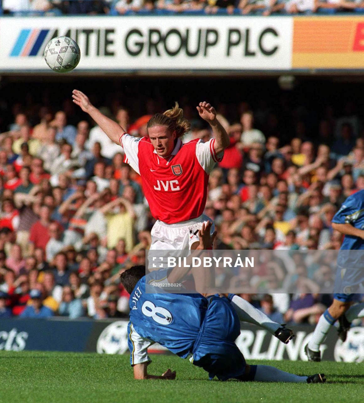 Emmanuel Petit, Arsenal och Gustavo Poyet, Chelsea