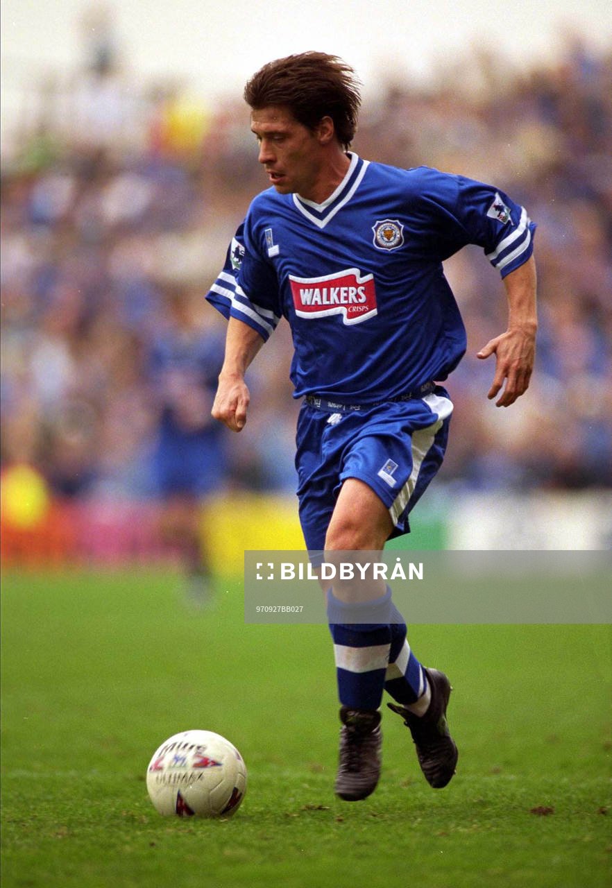 Fotboll -- Tony Cottee, Leicester