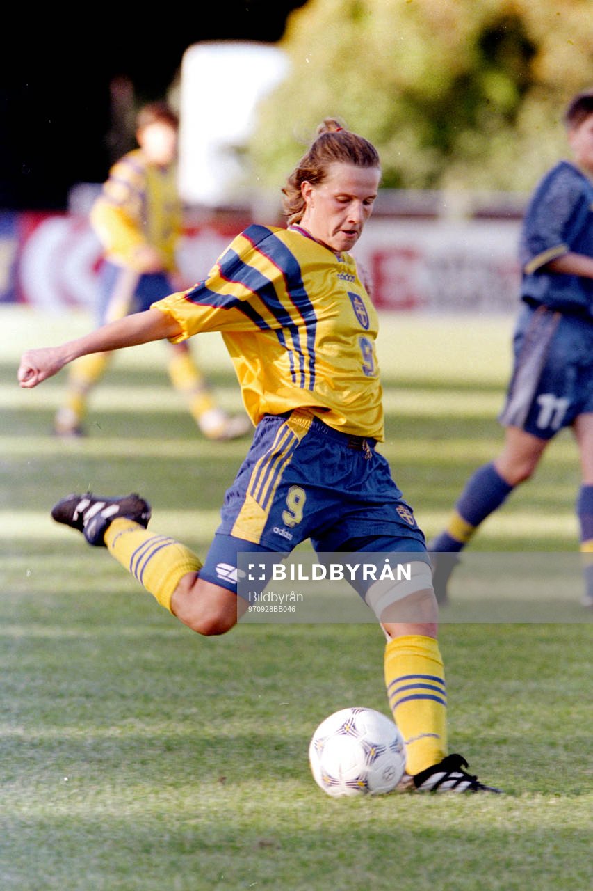 Fotboll, Damer, VM-Kval, Sverige - Ukraina, 3-2: Malin Andersson, Sverige.