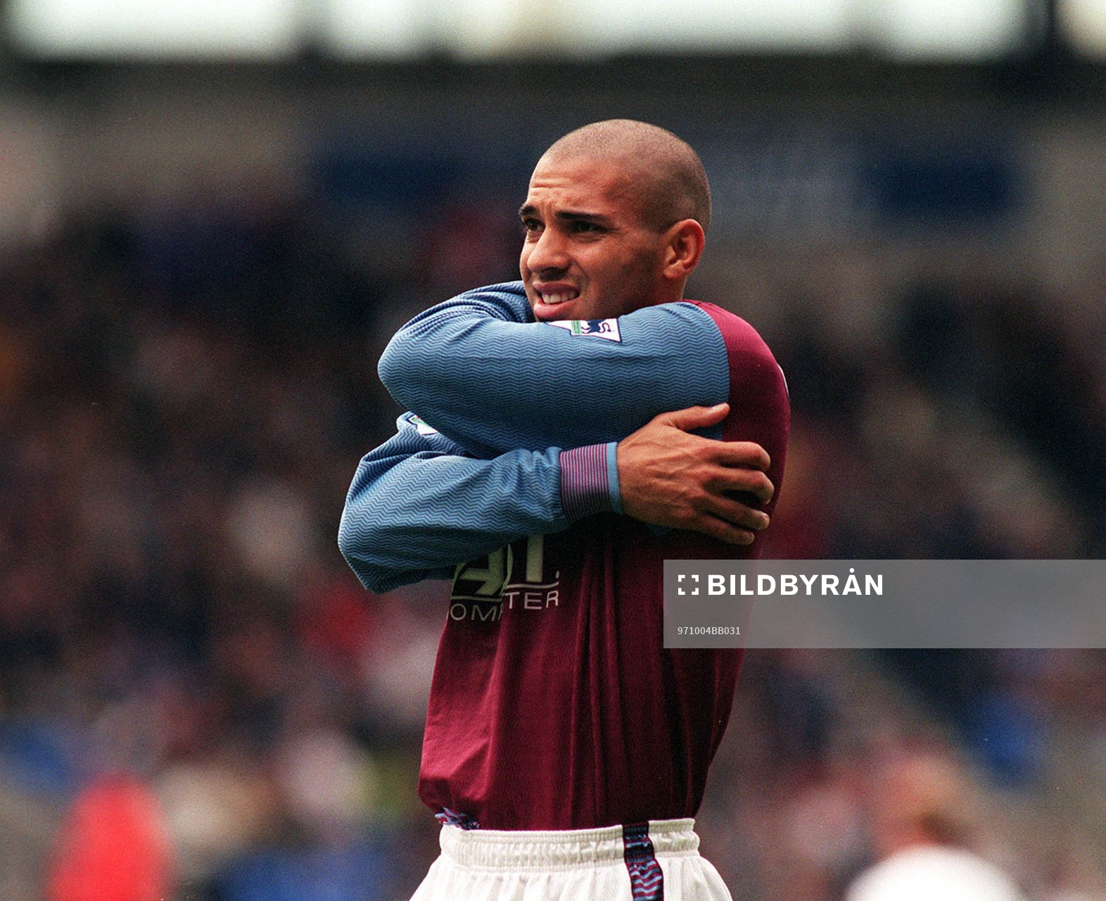 Fotboll -- Stan Collymore, Aston Villa