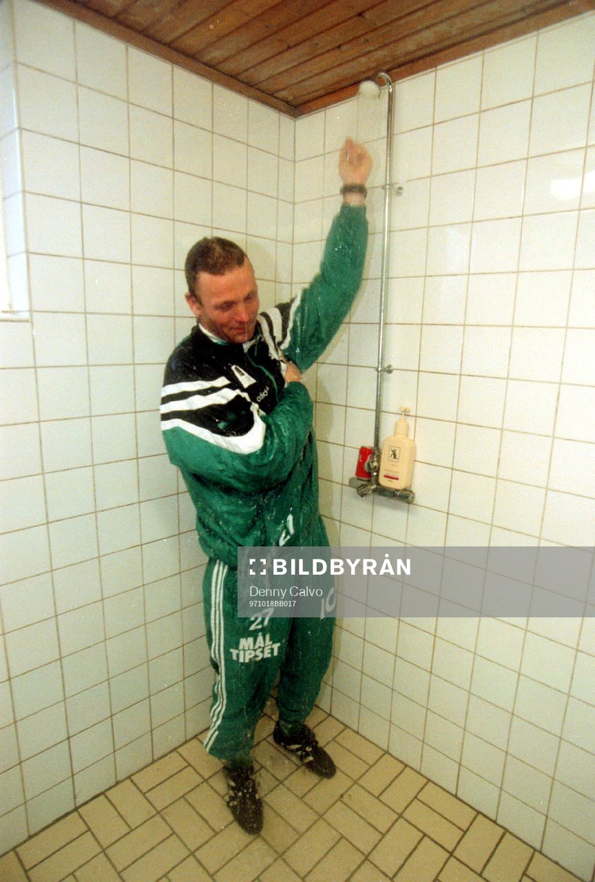 Västra Frölunda Torbjörn Nilsson duschas