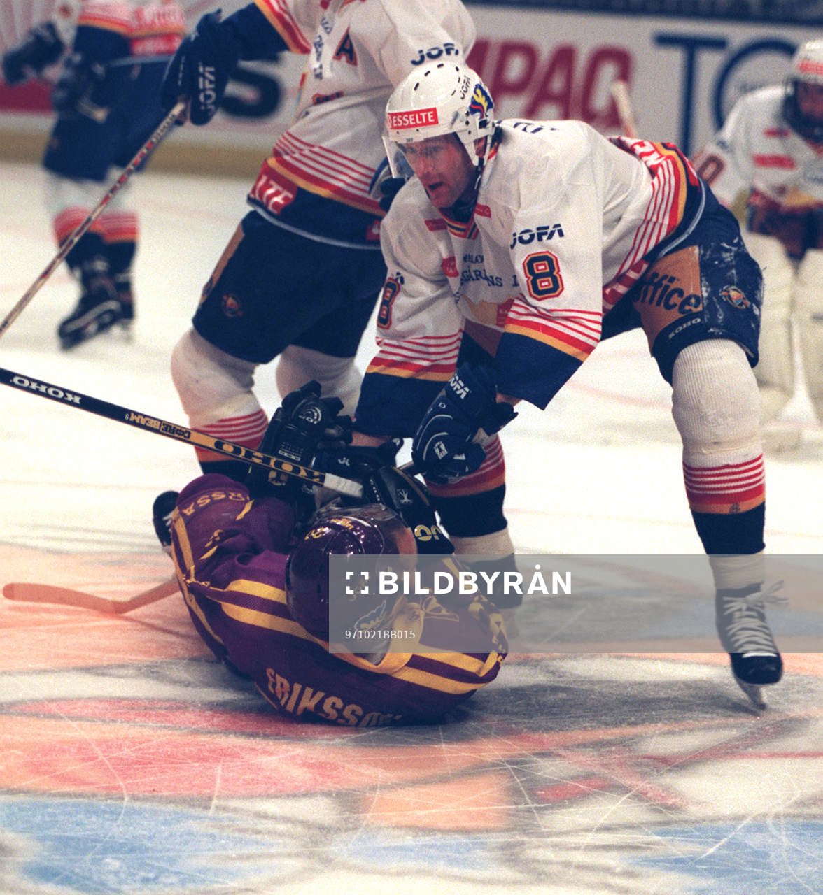 Ishockey Kenneth Kennholt, Djurgården, trycker ner Clas