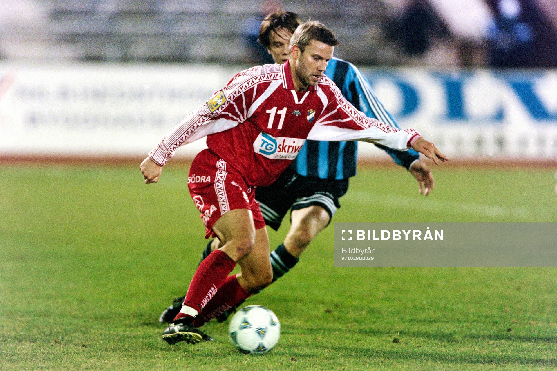 Fotboll, Kval, Allsvenskan, Djurgården - Öster, 1-1: Hans Eklund, Öster. 