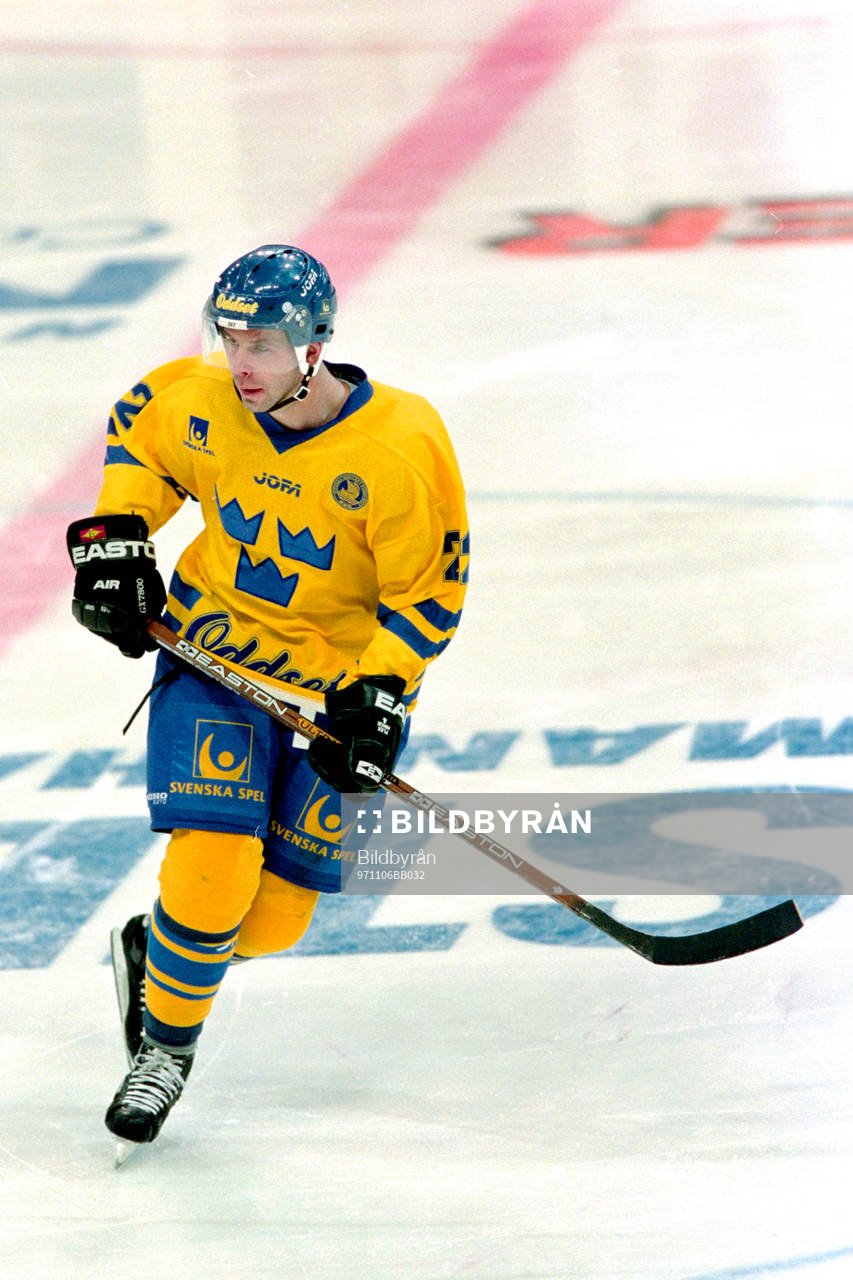 Ulf Dahlén, Sverige