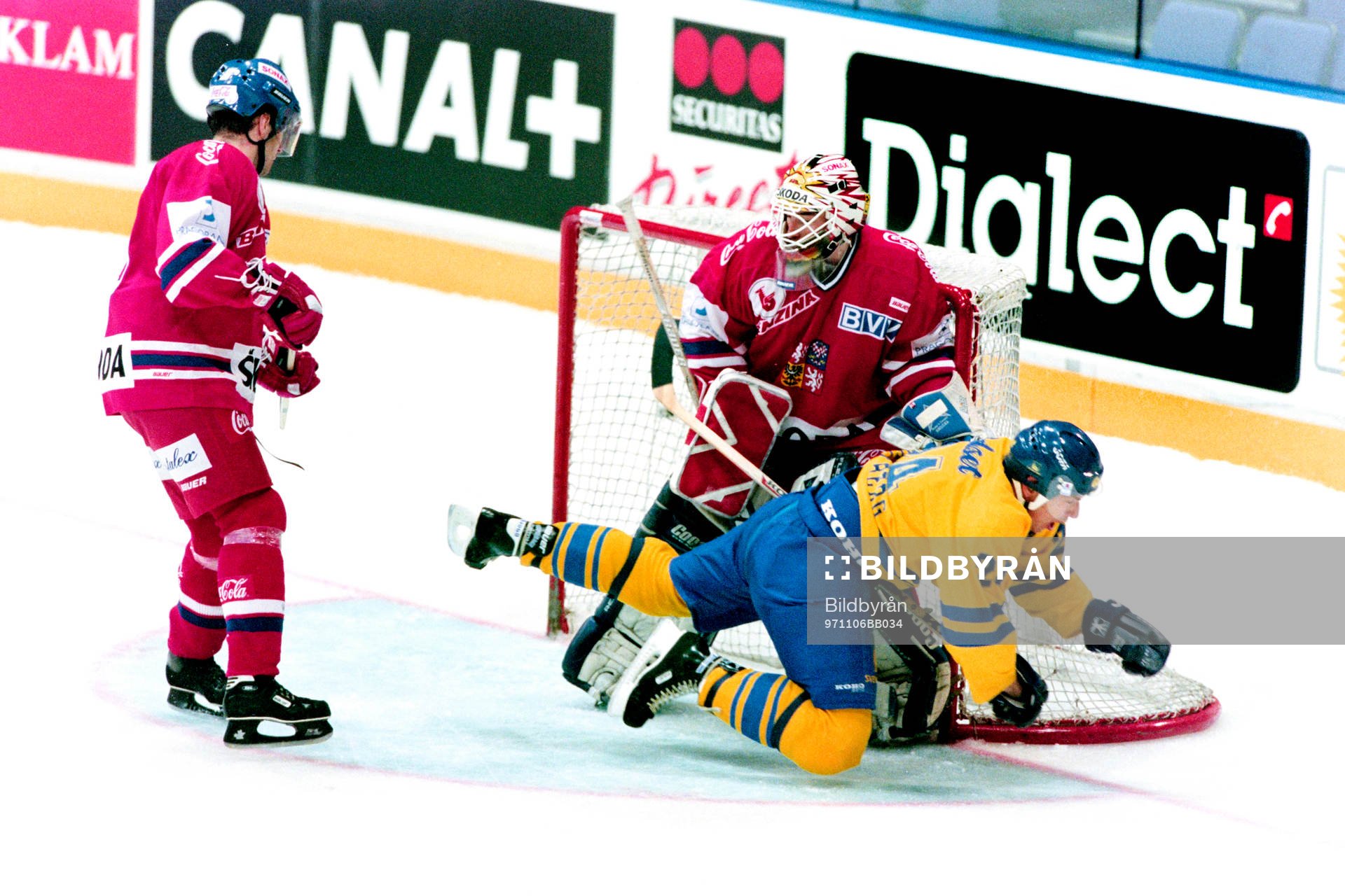 Patric Kjellberg, Sverige framför tjeckernas målvakt