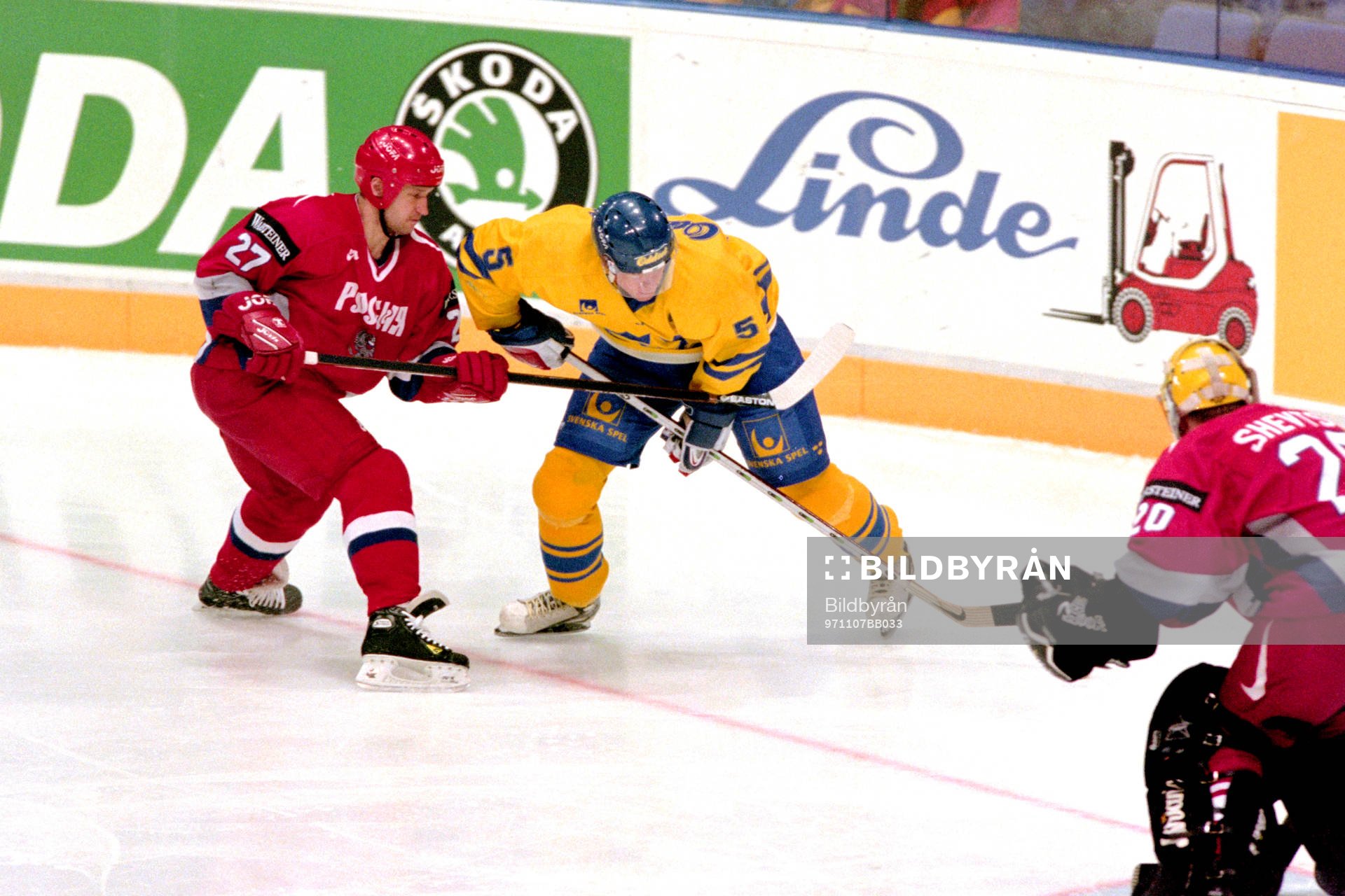 Patrik Juhlin, Sverige