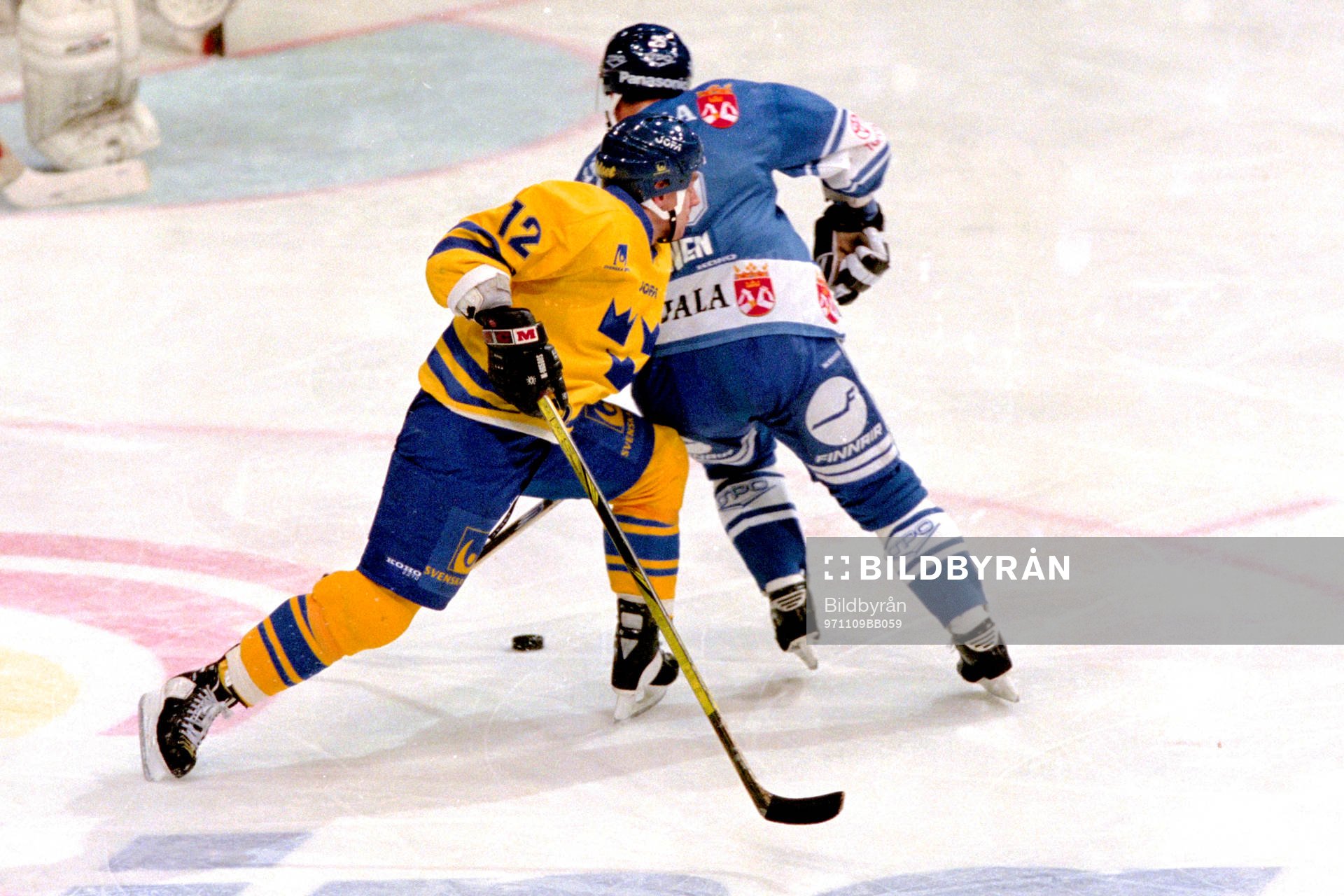 Niclas Hävelid, Sverige