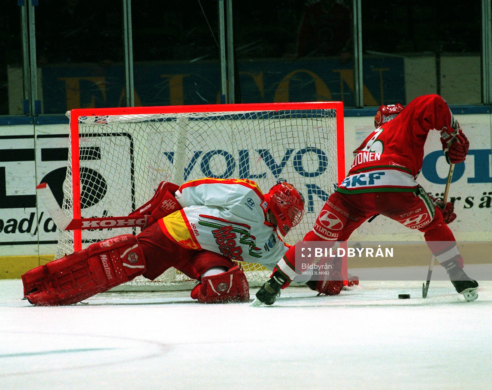 Ville Peltonen fri med Petter Rönnqvist