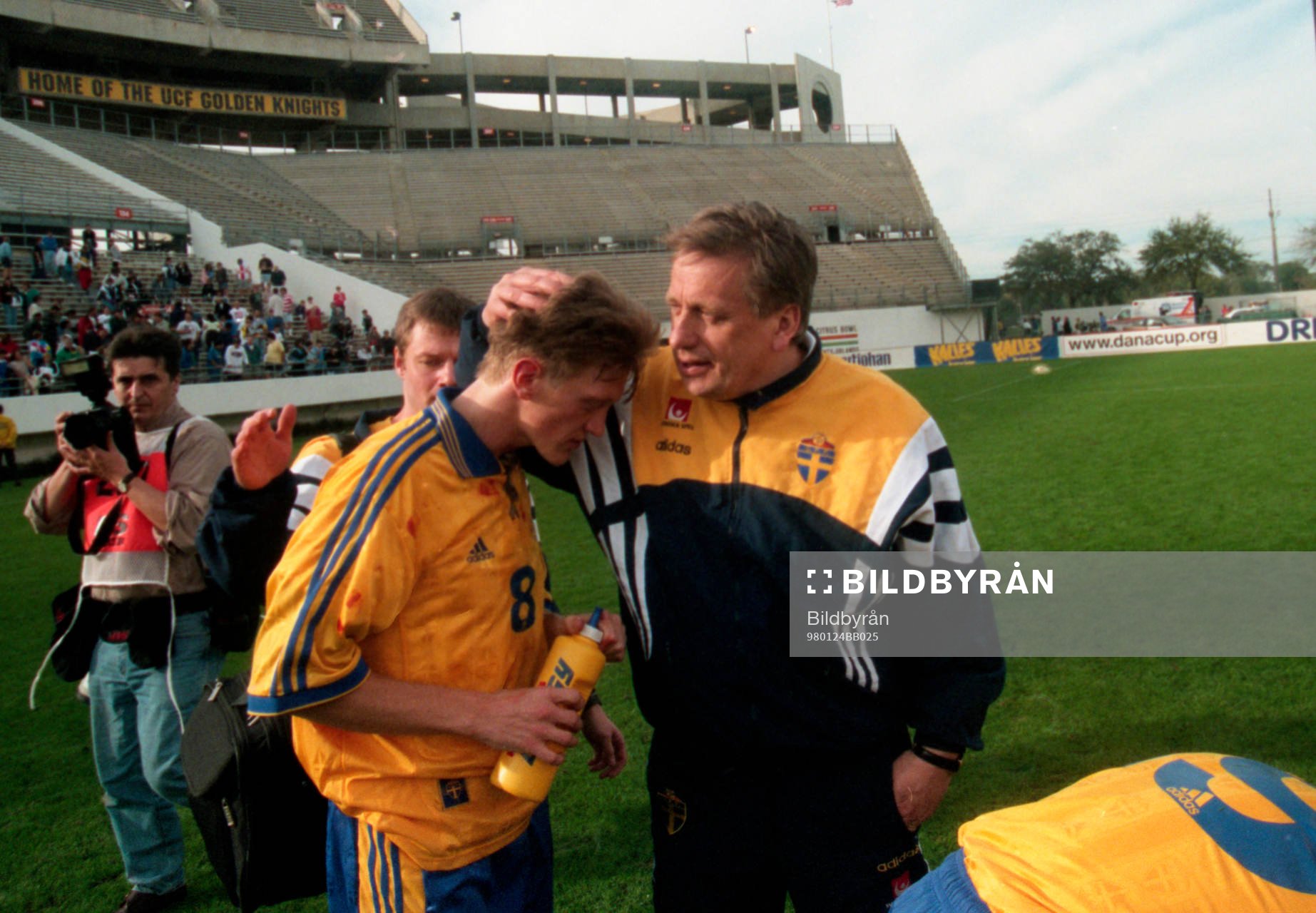 Tommy Söderberg, förbundskapten, Sverige klappar om