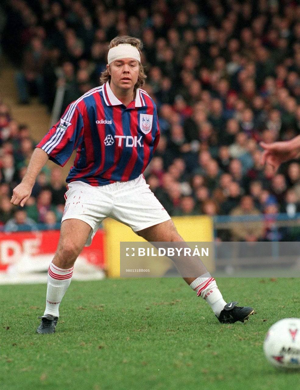  Tomas Brolin, Crystal P, med bandage